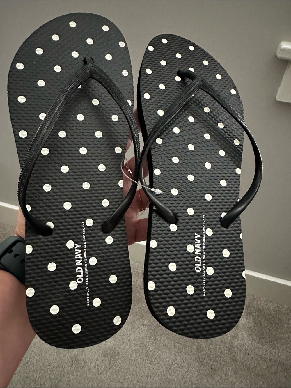 Old Navy Black and White Polka Dot Women's Flip Flop Sandals